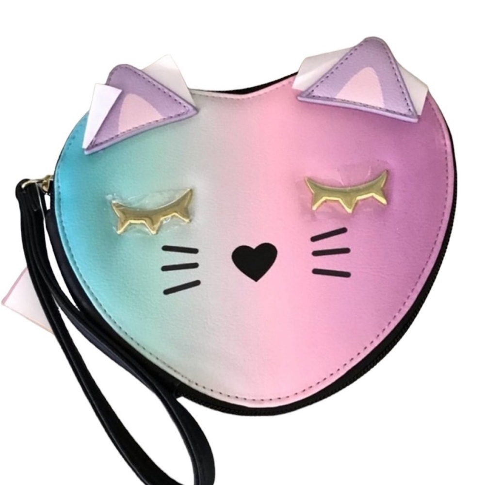 NEW Betsey Johnson Heart Shape Cat
Coin Purse With Tags